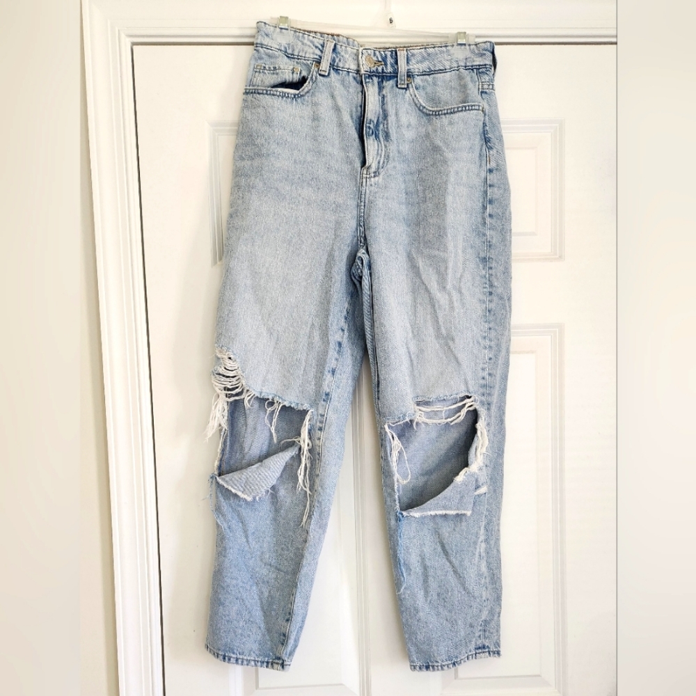 Distressed 90's denim